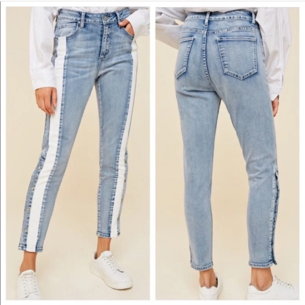 Hayden Jeans - Picture 3 of 4